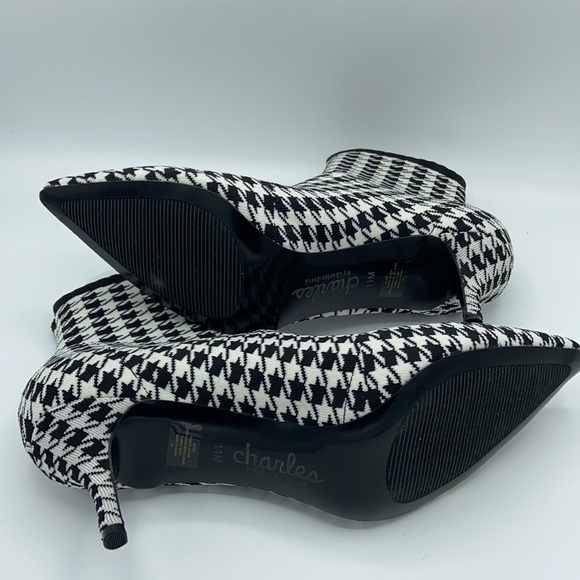 Charles David Houndstooth Bootie - Picture 4 of 7